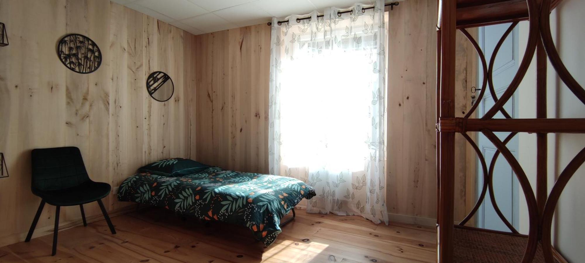 Appartement 2 Chambres Avec Wifi Centre De Descartes Экстерьер фото