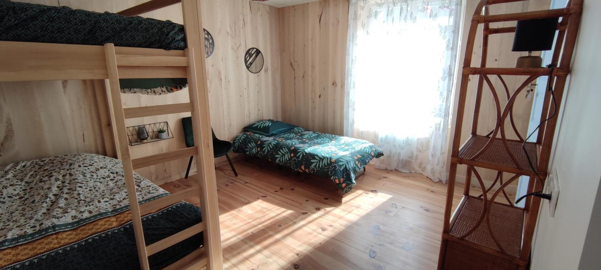 Appartement 2 Chambres Avec Wifi Centre De Descartes Экстерьер фото