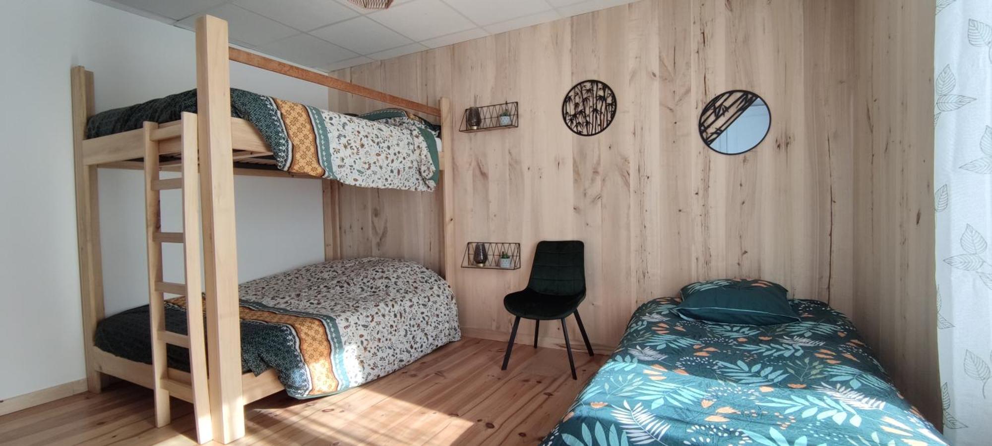 Appartement 2 Chambres Avec Wifi Centre De Descartes Экстерьер фото